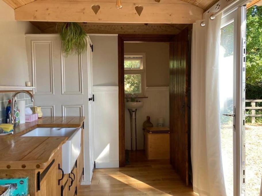 Willa Aspen Leaves: The Perfect Farm Retreat Graffham Zewnętrze zdjęcie